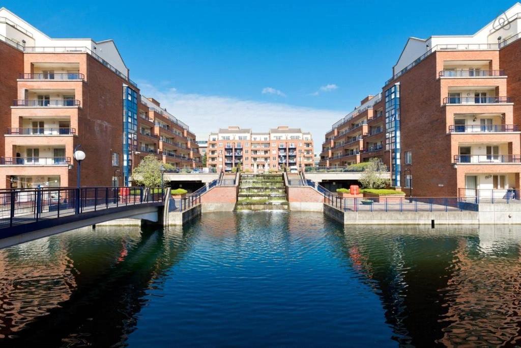 Customhouse Balcony View, Dublin 1 Hotel Exterior foto